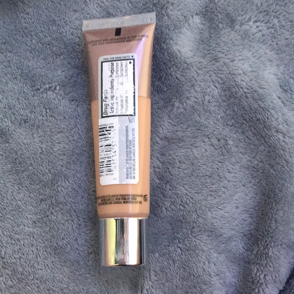 This is the Dream Urban Cover Full Coverage Skin Tint - Picture 2 of 2